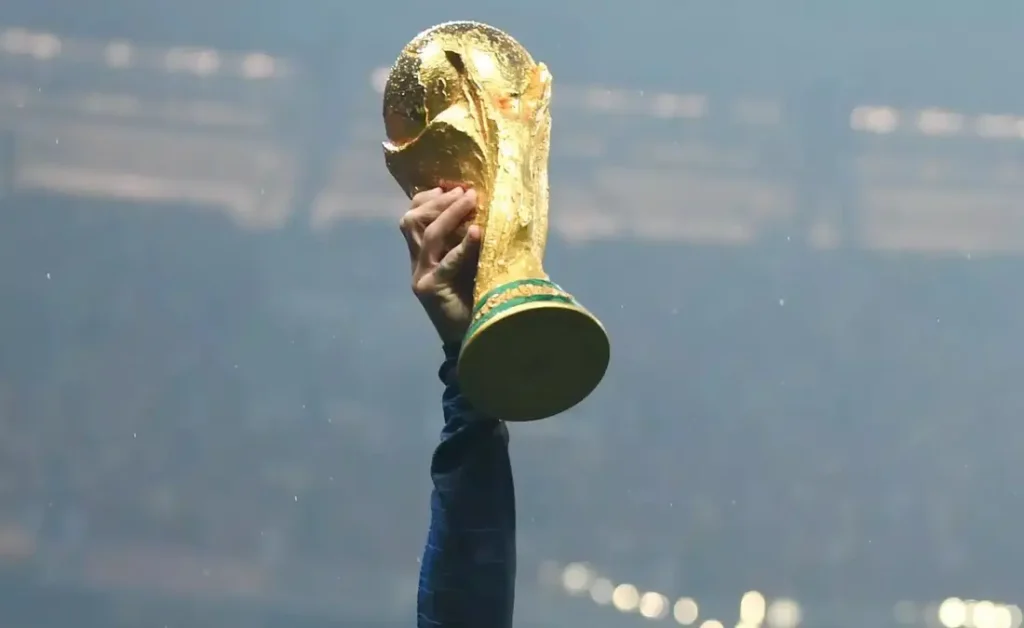 سرقة كأس العالم 1966: تفاصيل اختفاء كأس جول ريميه وعودة الكلب بيكلز