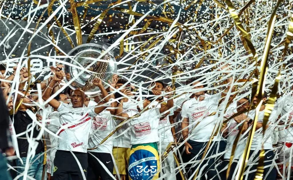 أزمة أرض الزمالك 6 أكتوبر - قبل وبعد: الزمالك ينهي أزمة أرض فرع 6 أكتوبر ببيان رسمي وتخصي…